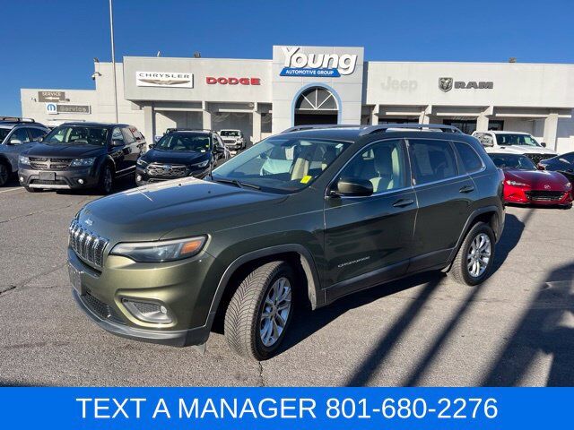 2019 JEEP Cherokee
