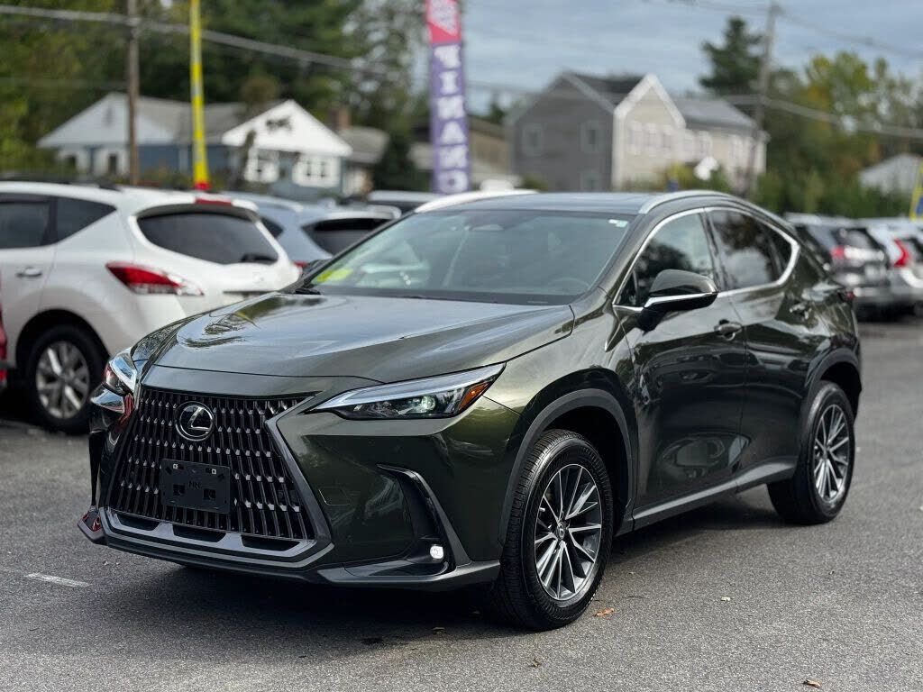 2025 LEXUS NX