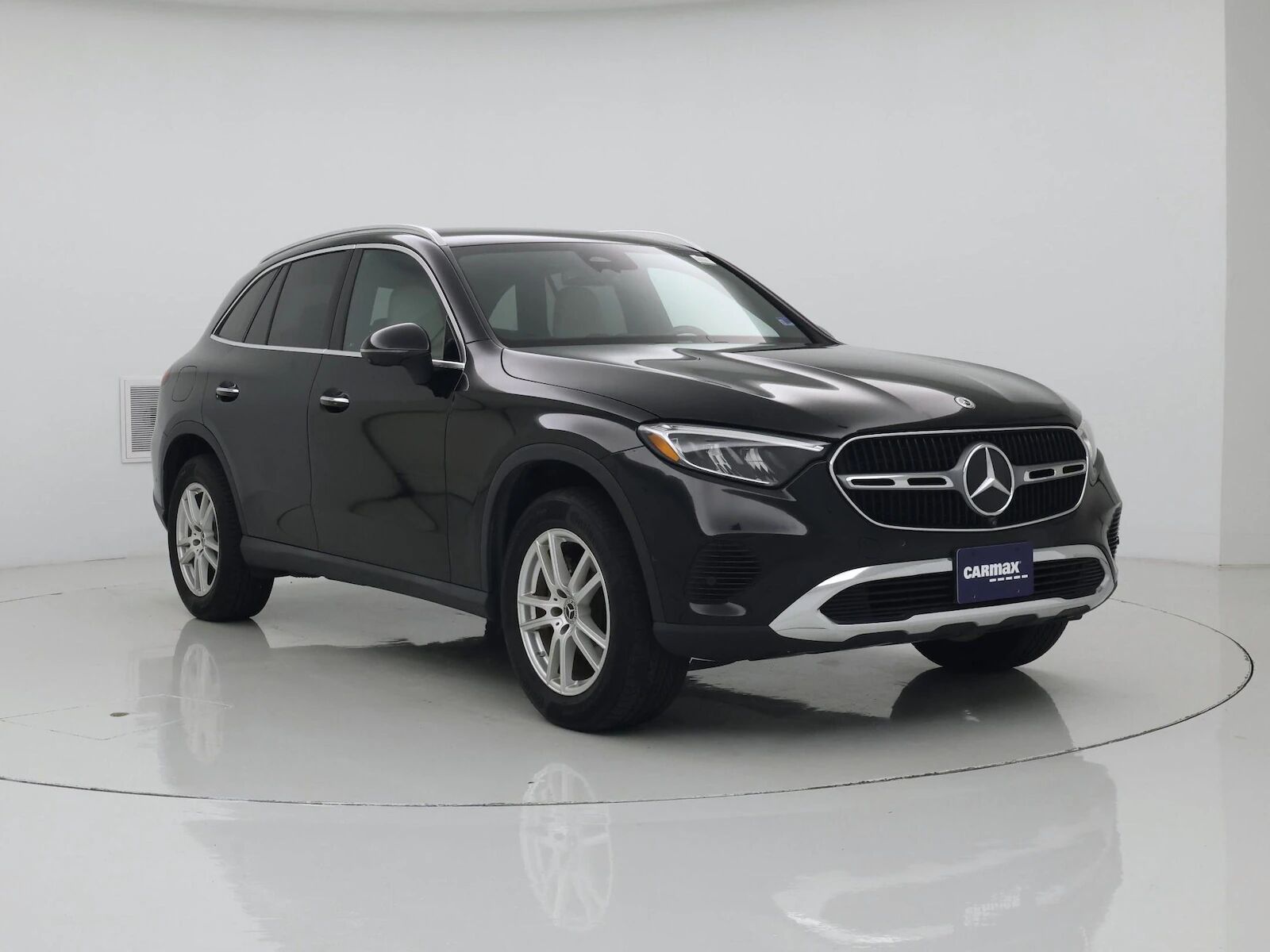2023 Mercedes-Benz GLC-Class