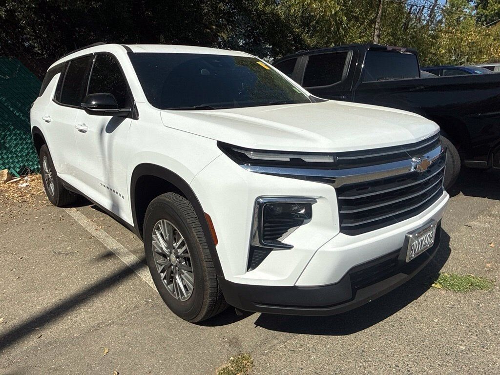 2026 CHEVROLET Traverse