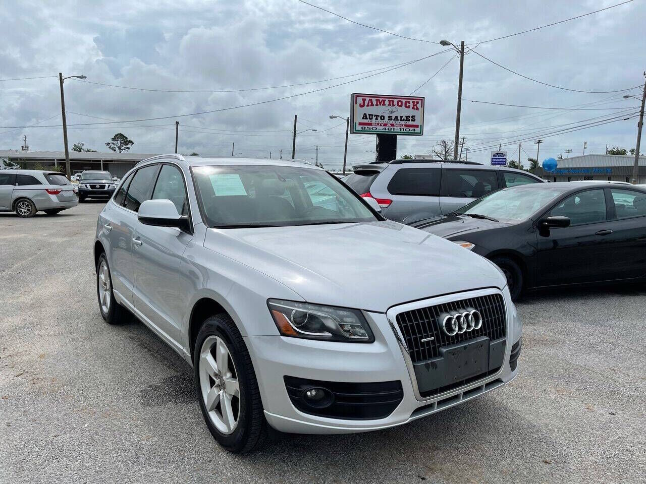 2011 AUDI Q5