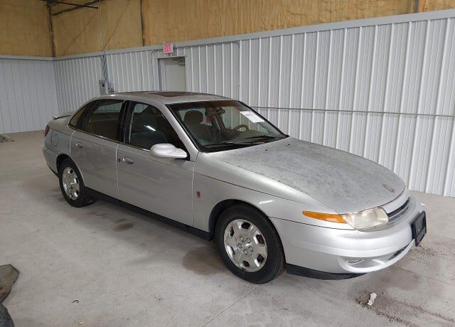 2001 SATURN LS2