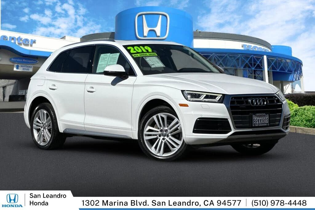 2019 AUDI Q5