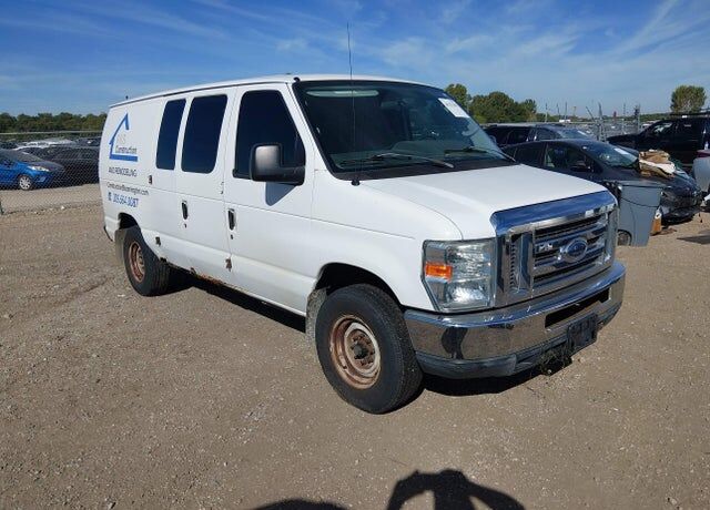 2011 FORD E-250