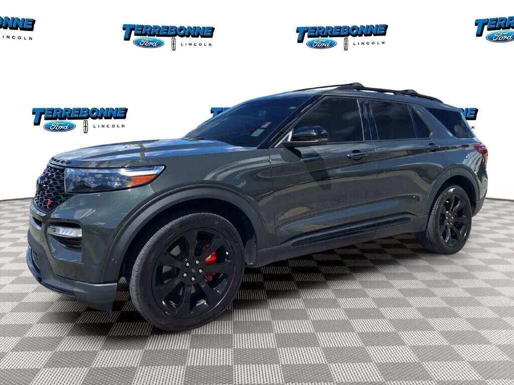 2022 FORD Explorer