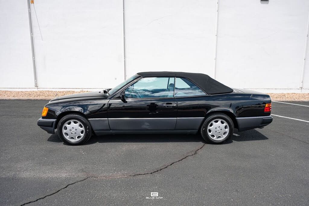 1993 Mercedes-Benz 300