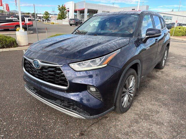 2020 TOYOTA Highlander