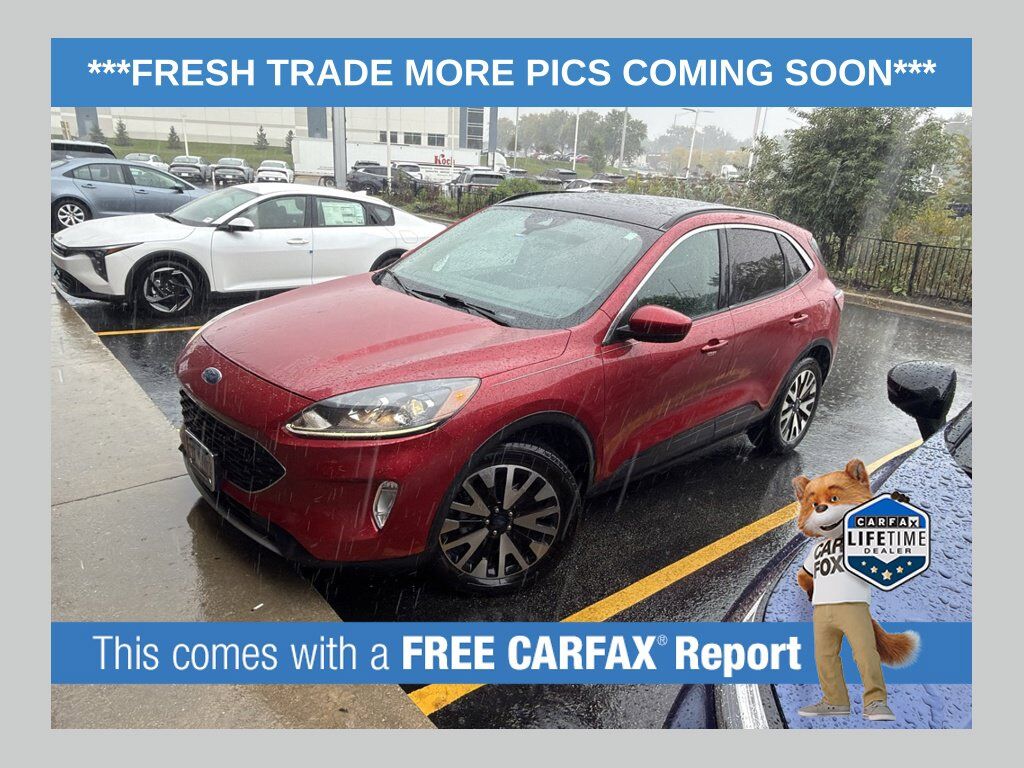 2020 FORD Escape