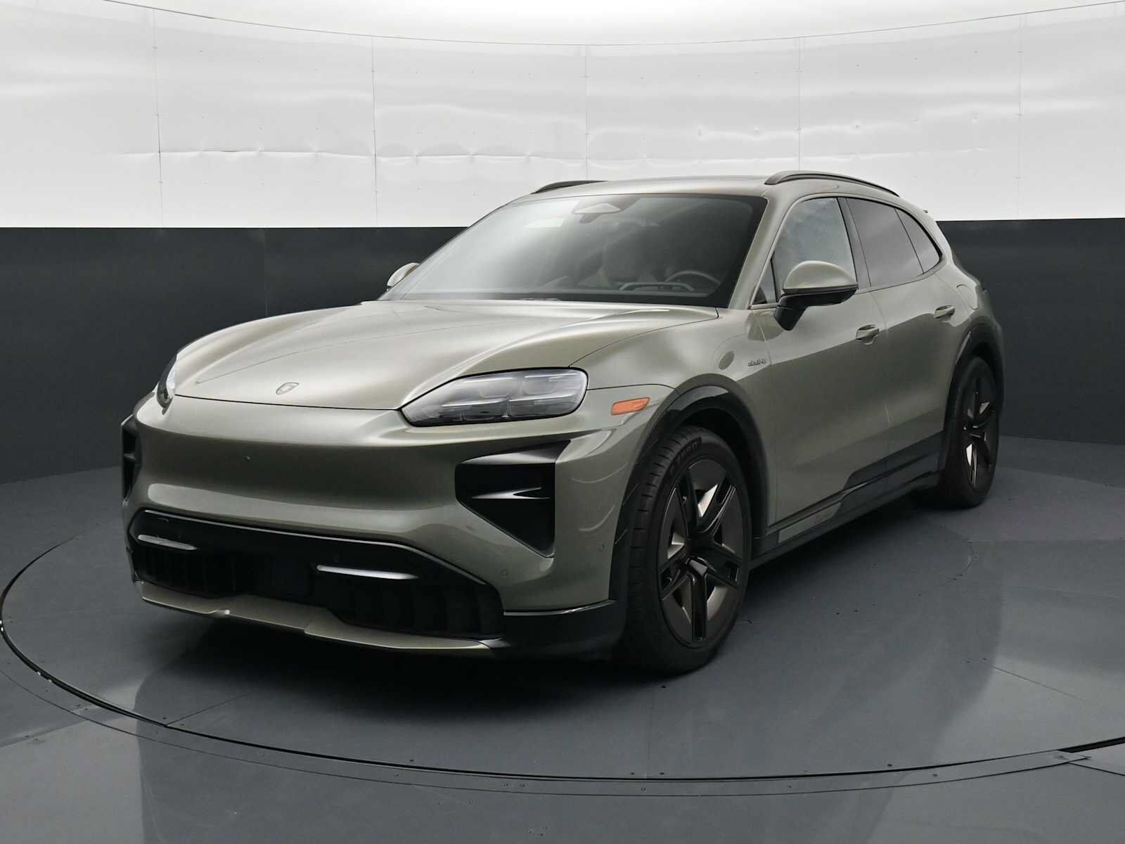 2026 PORSCHE Cayenne