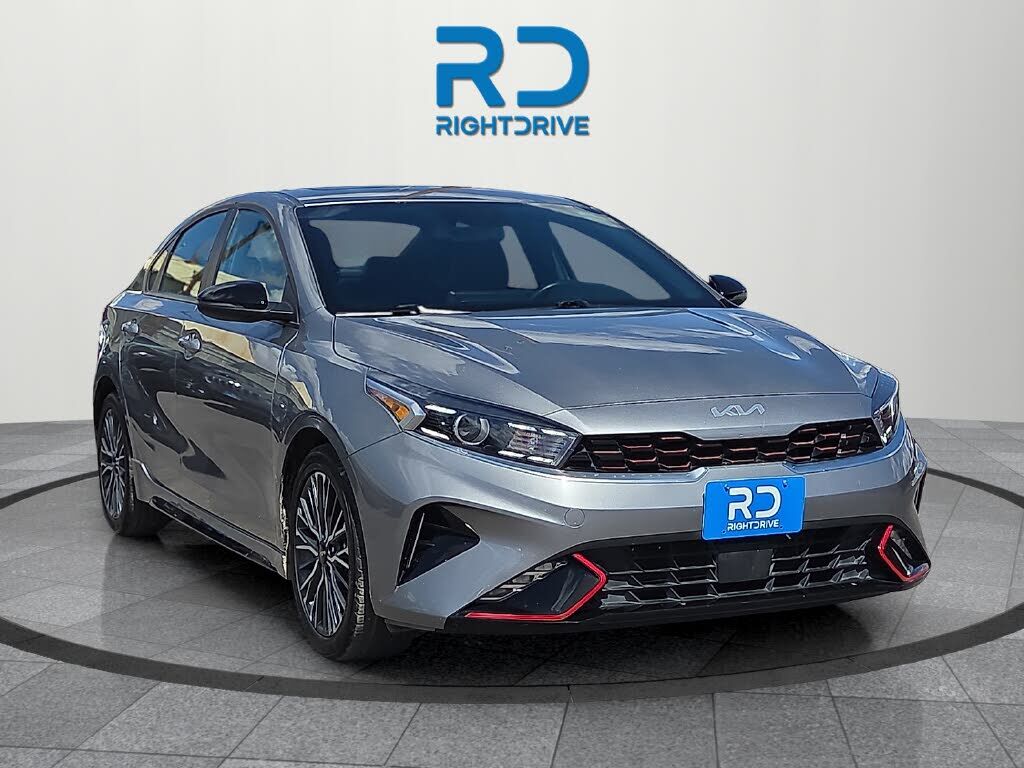 2024 KIA Forte