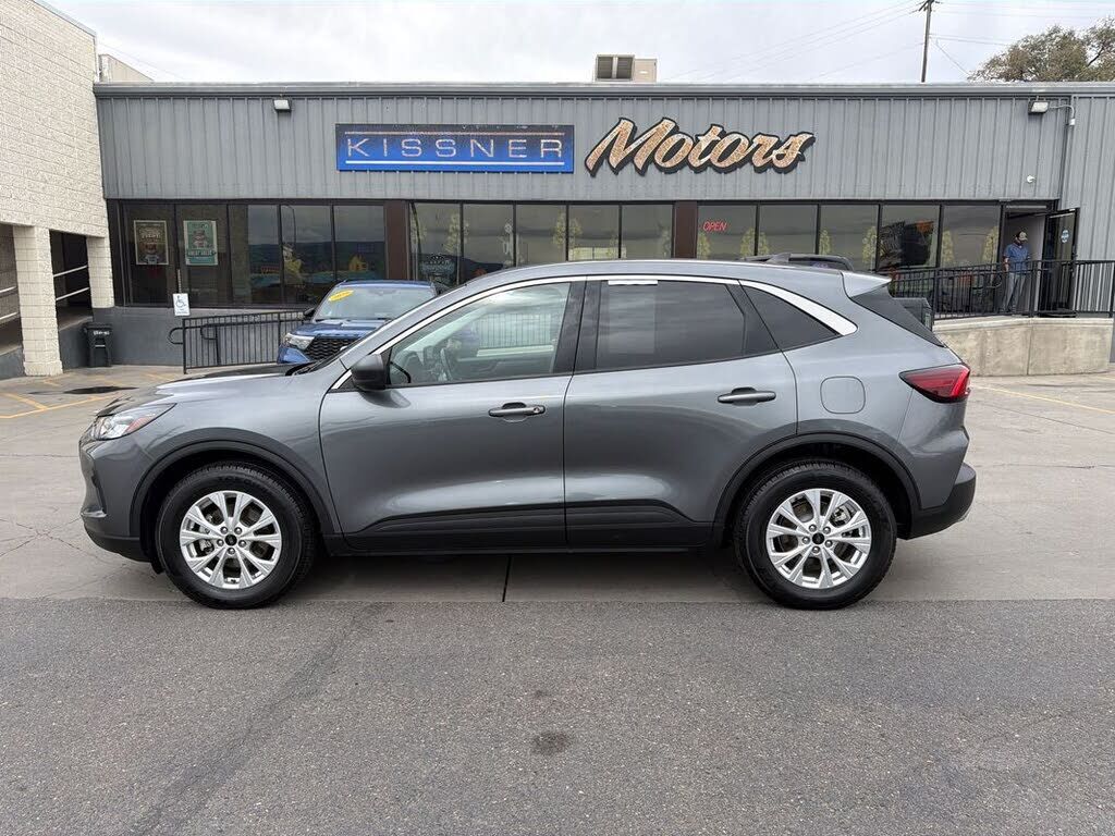 2023 FORD Escape