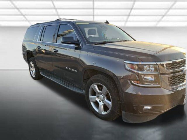 2016 CHEVROLET Suburban