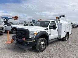 2012 FORD F-550
