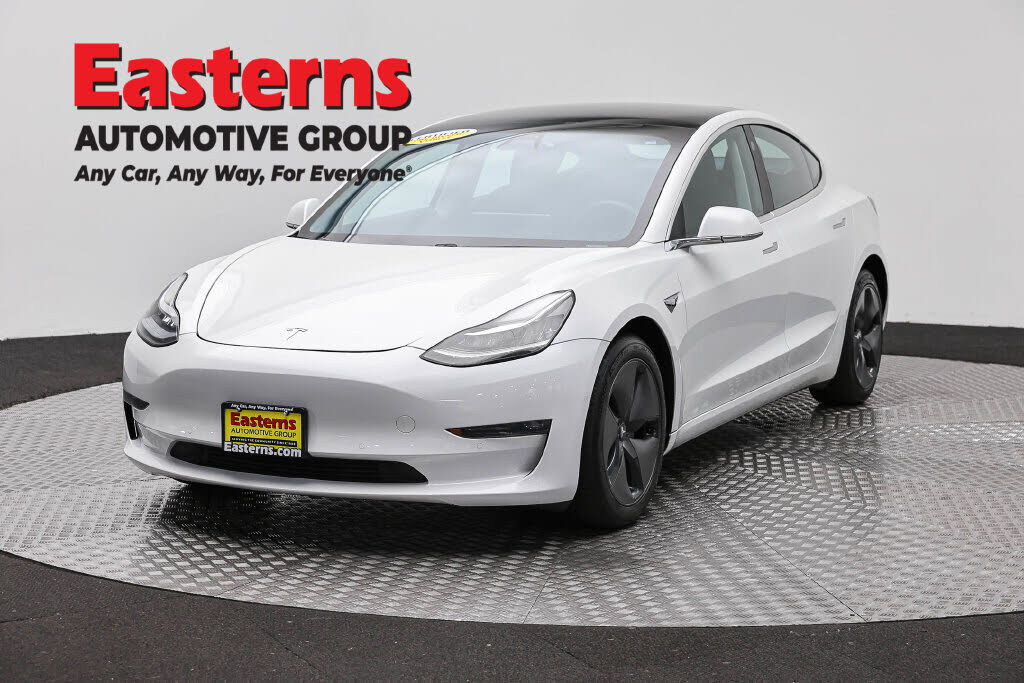 2020 TESLA Model 3