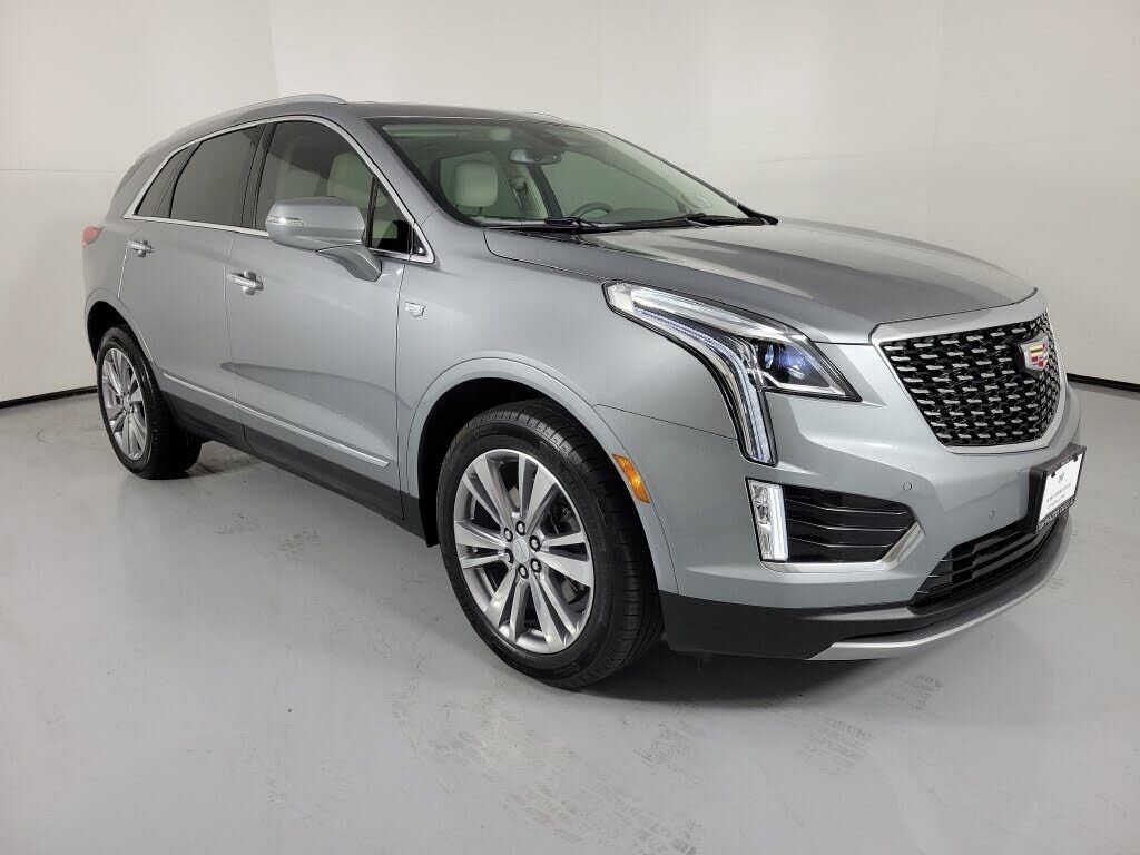 2024 CADILLAC XT5