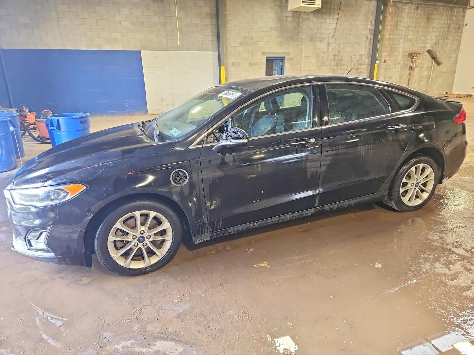 2020 FORD Fusion