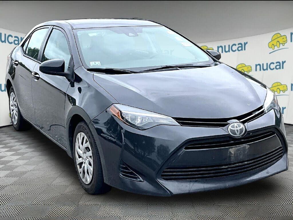 2018 TOYOTA Corolla