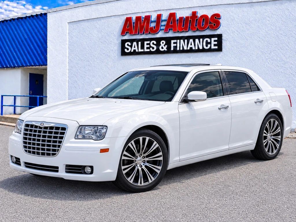2010 CHRYSLER 300