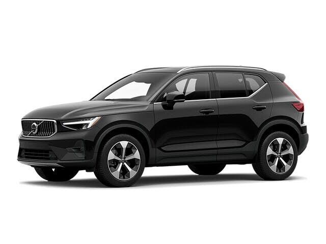 2025 VOLVO XC40