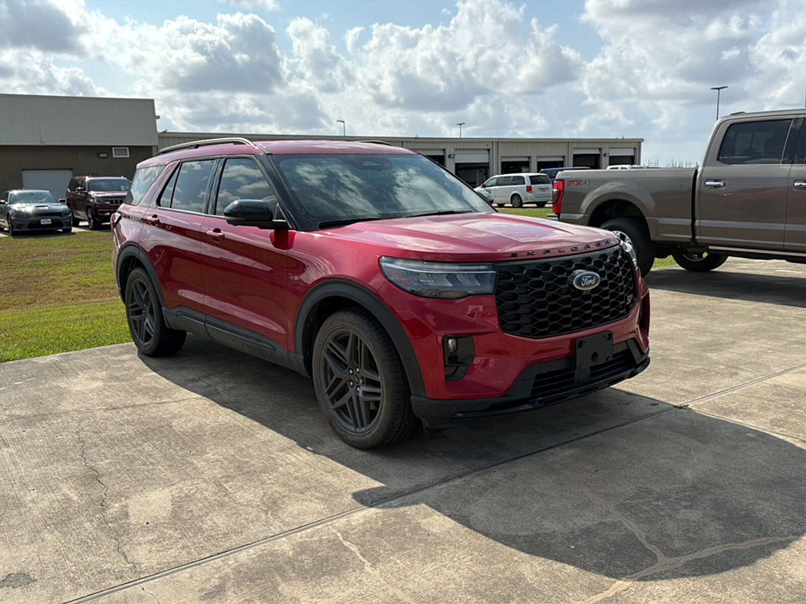 2025 FORD Explorer