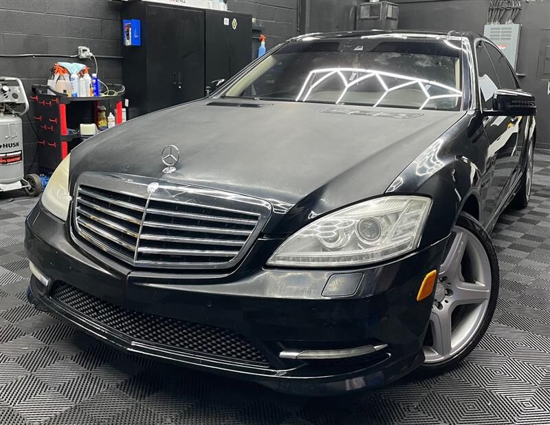 2012 MERCEDES-BENZ S-Class