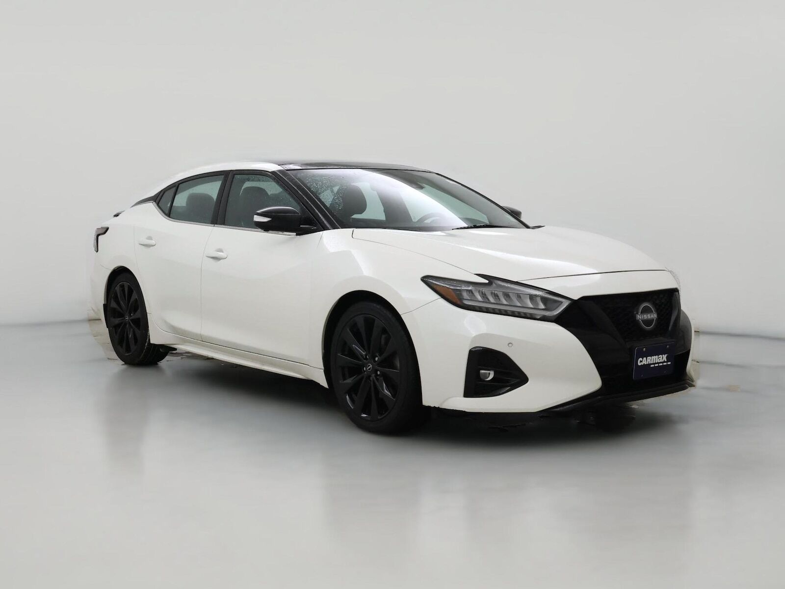 2023 NISSAN Maxima