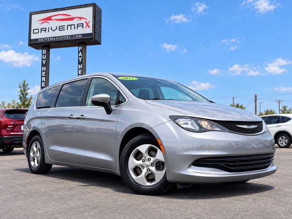 2017 CHRYSLER Pacifica