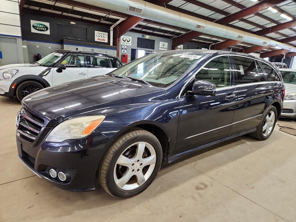 2011 MERCEDES-BENZ R-Class