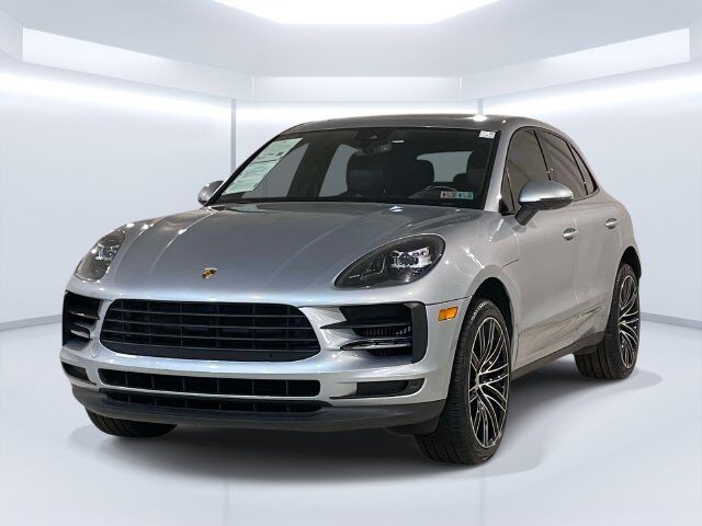 2019 PORSCHE Macan