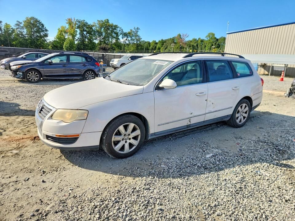 2008 VOLKSWAGEN Passat