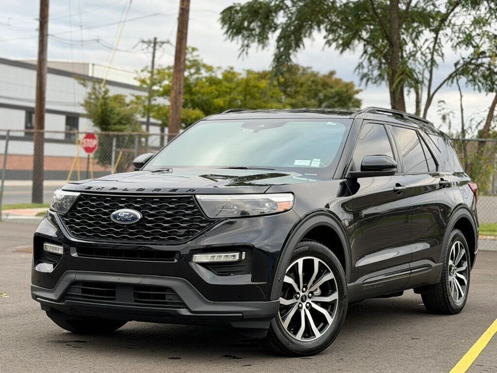 2020 FORD Explorer