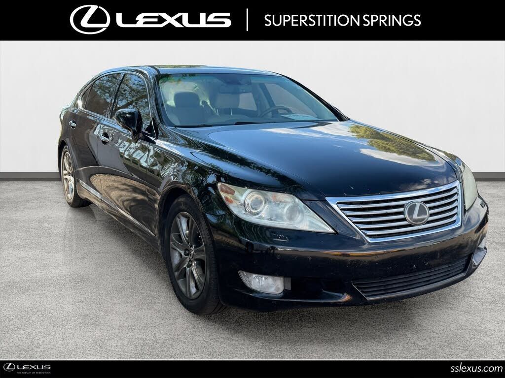 2011 LEXUS LS