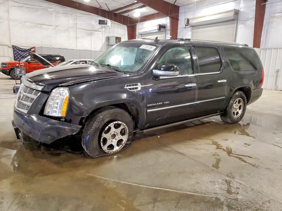2011 CADILLAC Escalade