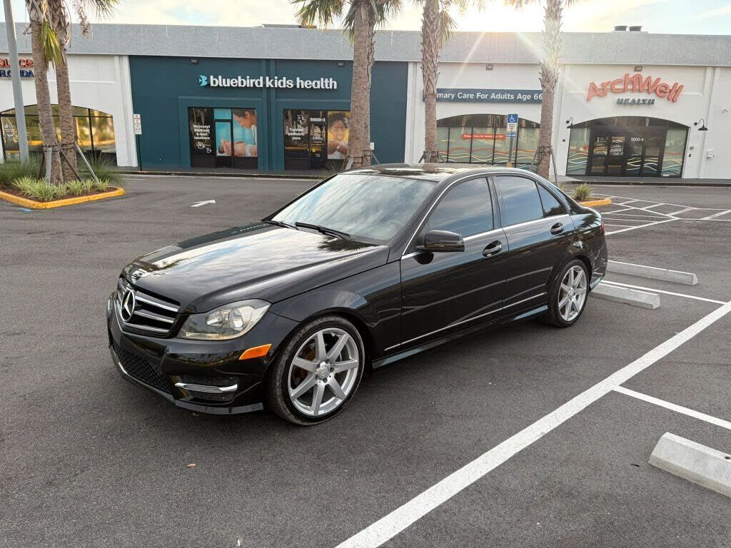 2014 MERCEDES-BENZ C-Class