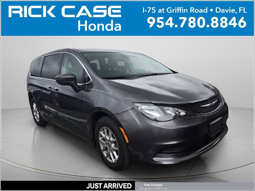 2022 CHRYSLER Pacifica