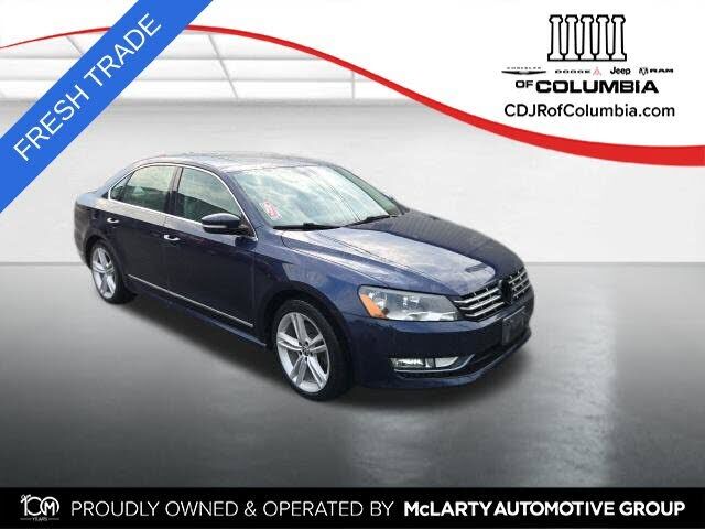 2013 VOLKSWAGEN Passat