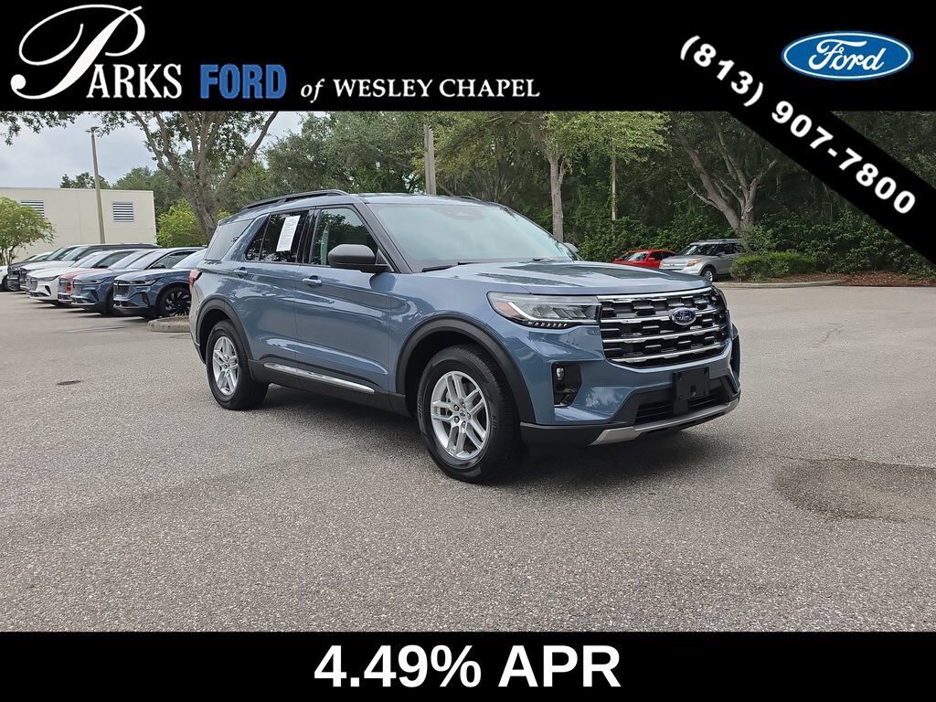 2025 FORD Explorer