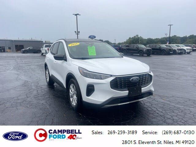 2025 FORD Escape