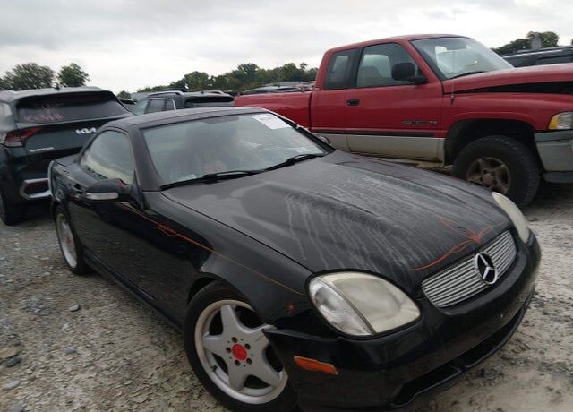 2001 MERCEDES-BENZ SLK-Class