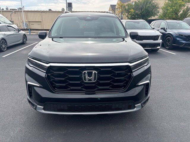 2023 HONDA Pilot