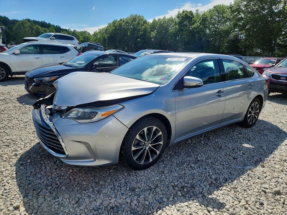 2016 TOYOTA Avalon