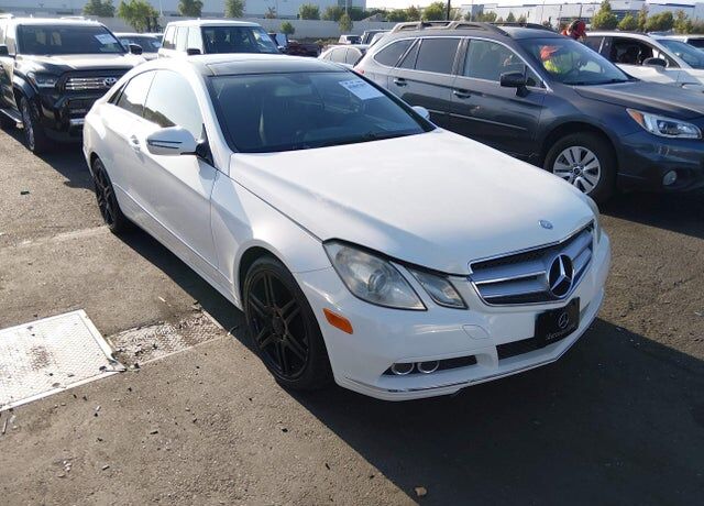 2010 MERCEDES-BENZ E-Class