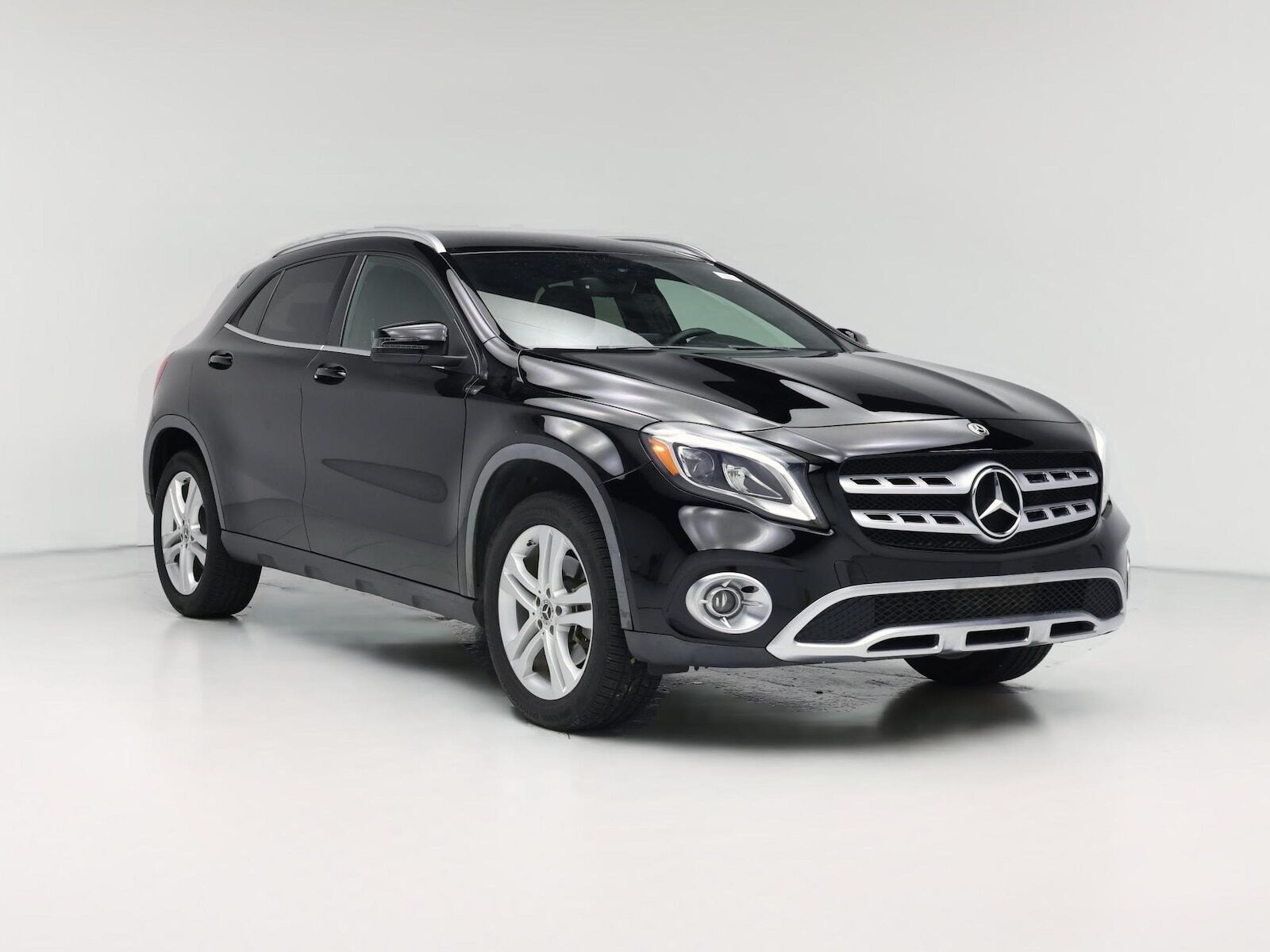 2020 MERCEDES-BENZ GLA-Class