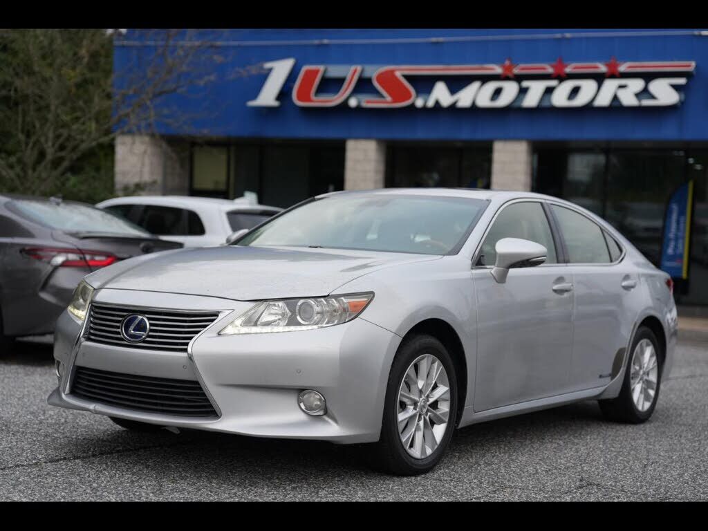 2013 LEXUS ES