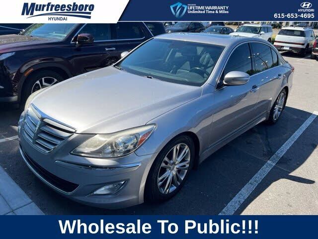 2013 HYUNDAI Genesis