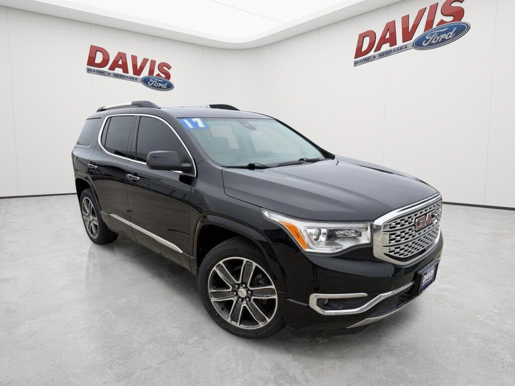 2017 GMC Acadia