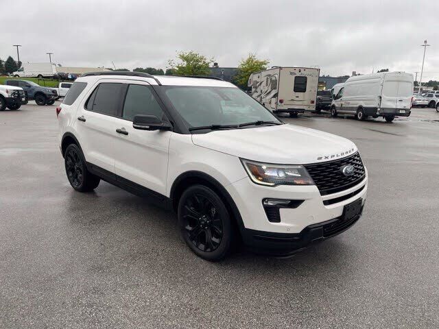 2019 FORD Explorer