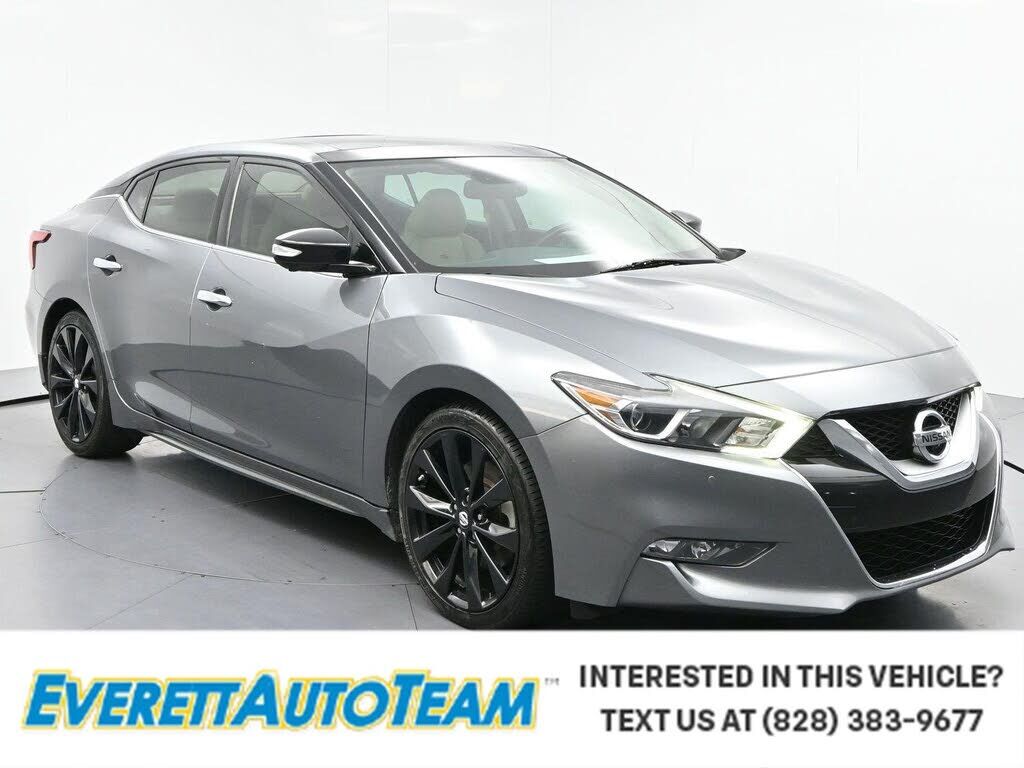 2016 NISSAN Maxima