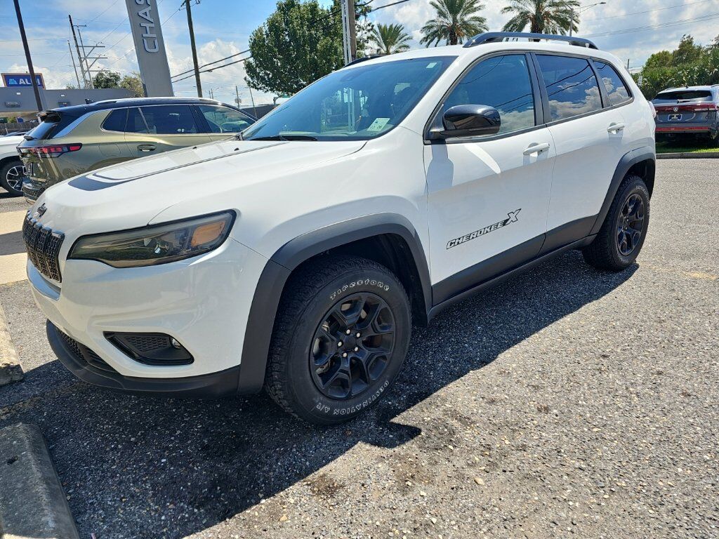 2022 JEEP Cherokee