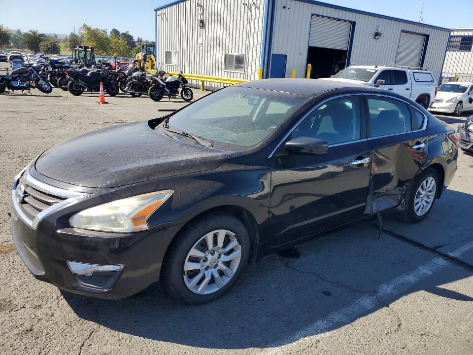 2015 NISSAN Altima